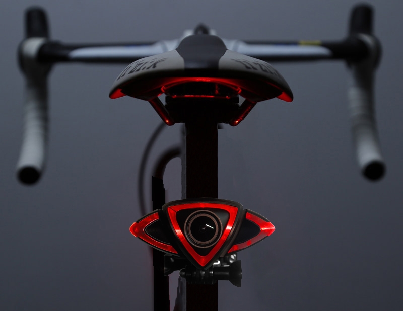 kerékpár hátsó kamera wifi + LED figyelmeztető lámpák