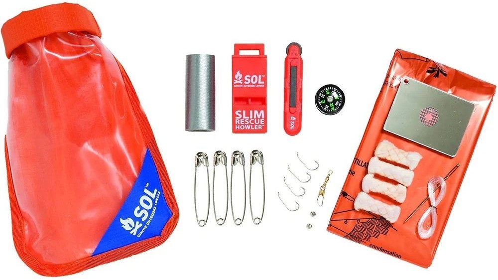 Túlélőkészlet táska vészhelyzetekre - SOL SCOUT
