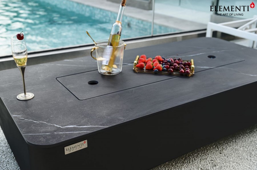 kerti asztal gázkandallóval fekete márvány beton